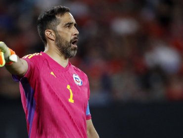 Claudio Bravo dice que "necesitamos de todos" para que Chile vaya al Mundial de 2026