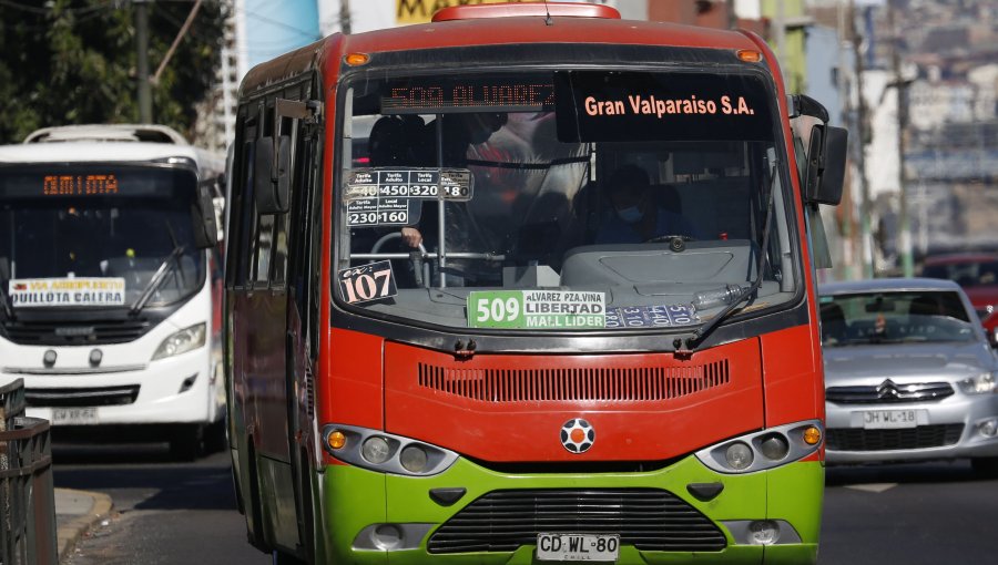 Expertos debaten sobre los aspectos que debiese considerar la nueva licitación del transporte público en el Gran Valparaíso